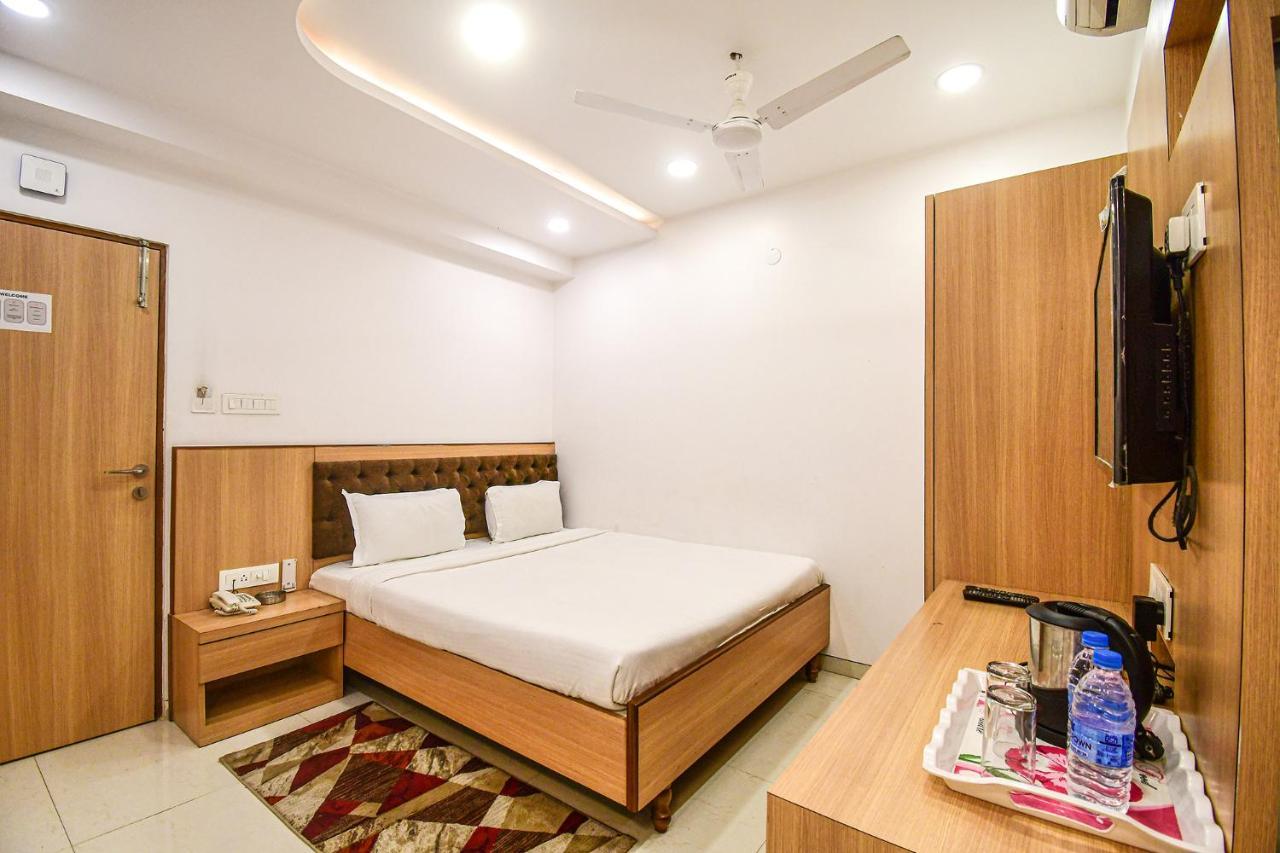Fabhotel Stay Inn International โกลกาตา ภายนอก รูปภาพ